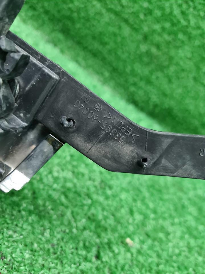 Решетка радиатора Toyota LC Prado 150 (2017-н.в.)