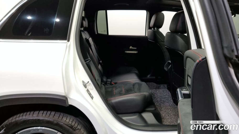 Mercedes-Benz GLB-Class X247 GLB250 4MATIC (03.2021)