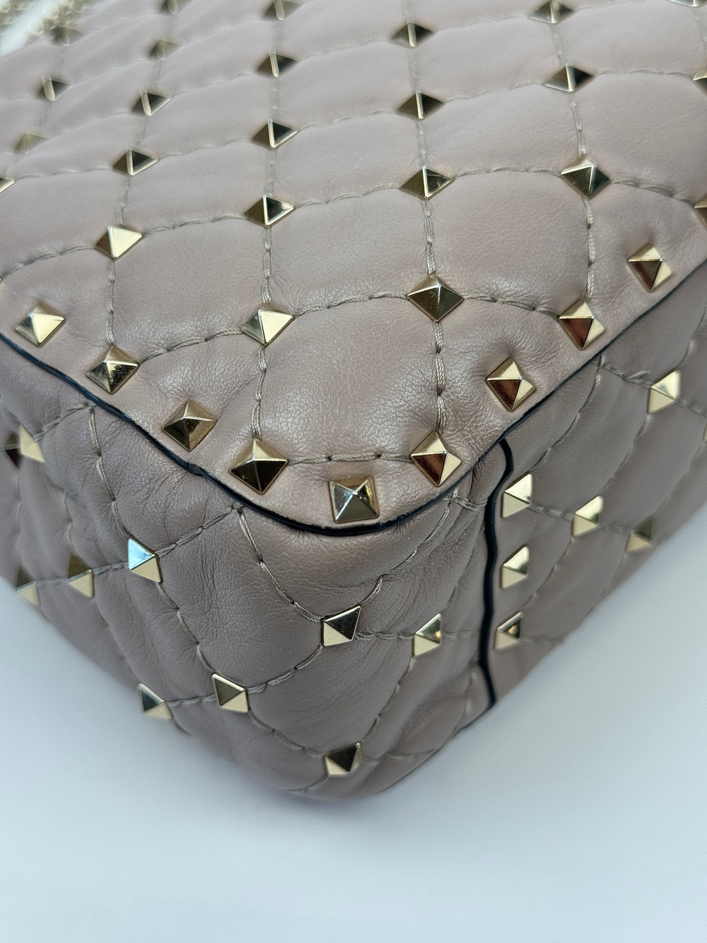 Сумка Valentino Rockstud Spike medium
