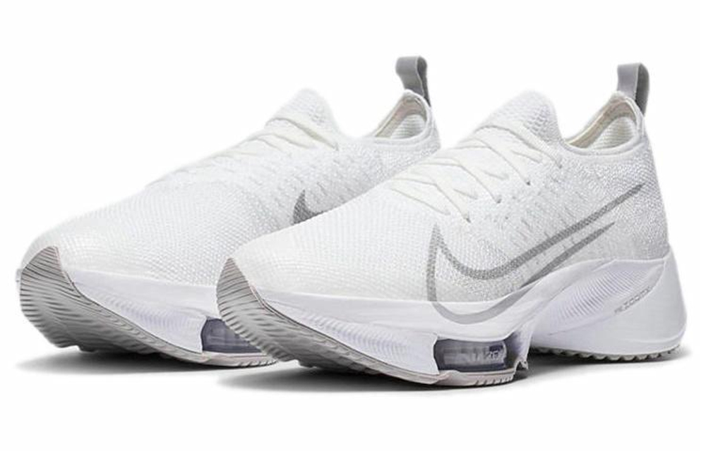 Кроссовки Nike Air Zoom Tempo Next (Женская размерная сетка)