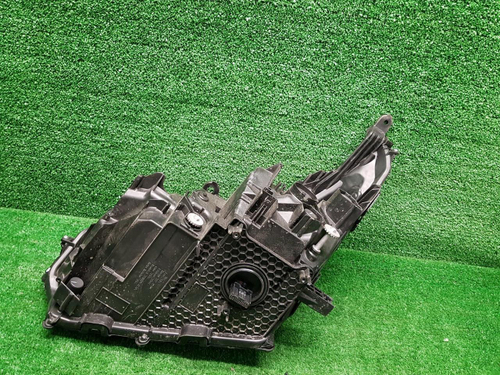 Фара правая Lexus NX 1 (2017-2021) LED