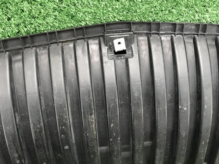 Пыльник переднего бампера Mercedes E W213 (16-21)