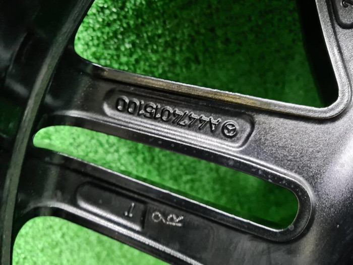 Диск Комплект дисков R19 Mercedes V W447 14-нв AMG