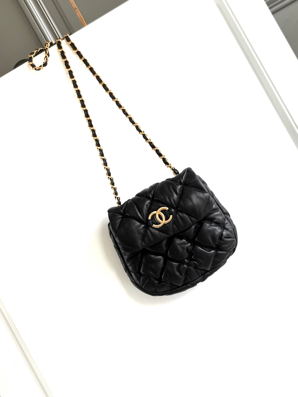 Chanel Bag 22 cm