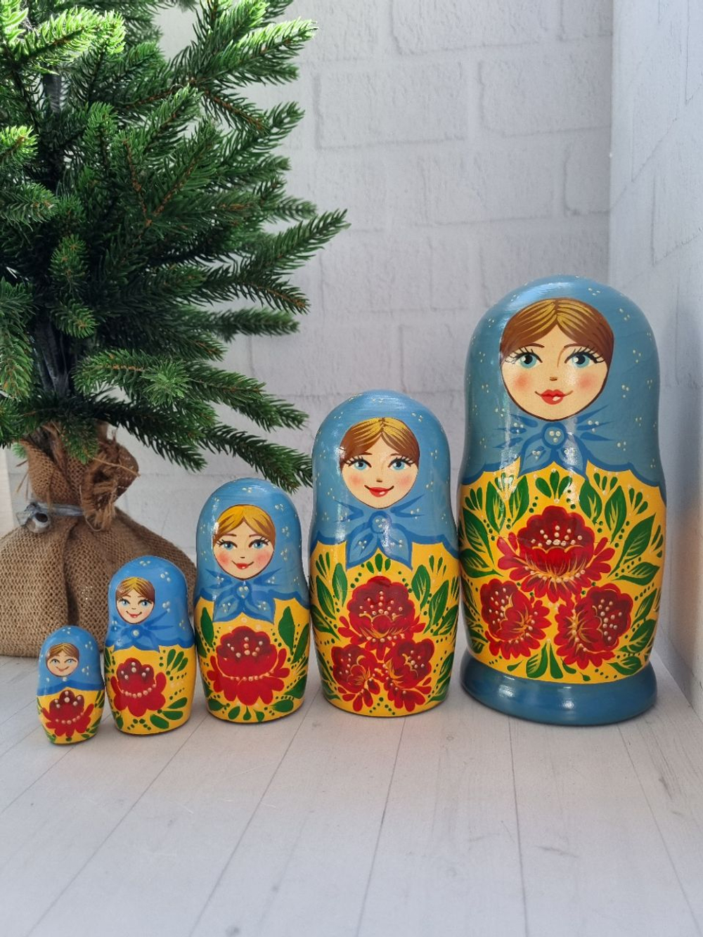 Матрешка 5мест 18см цветочная