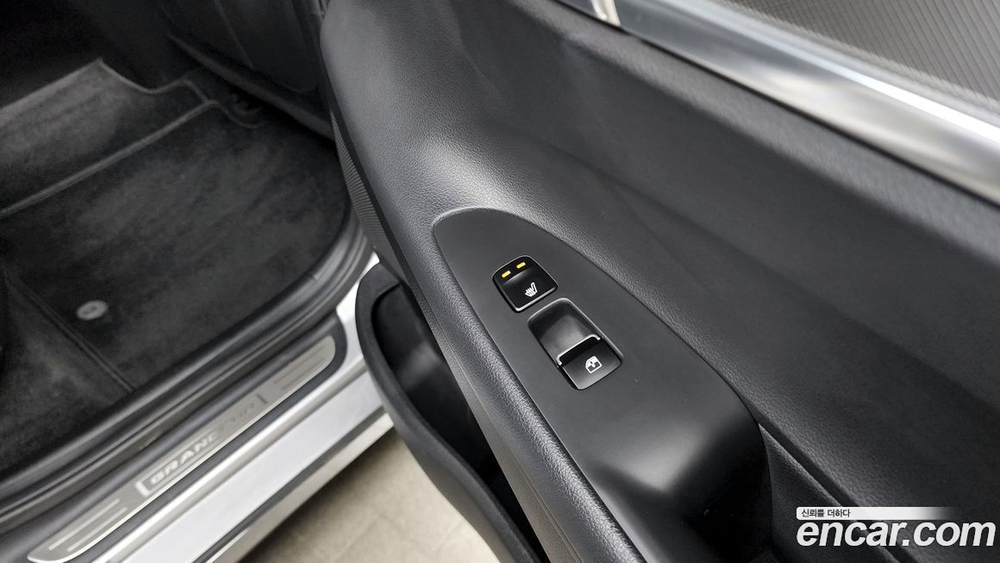 Hyundai The New Grandeur (Azera) IG Hybrid Premium Choice (02.2021)