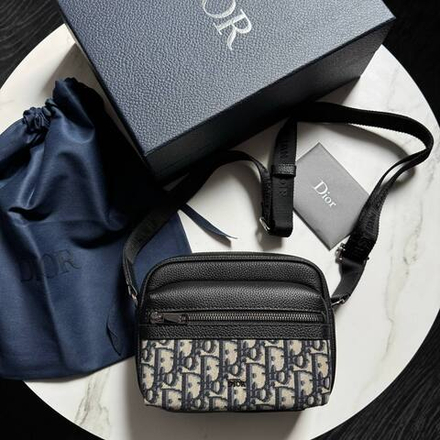 Сумка-мессенджер Christian Dior