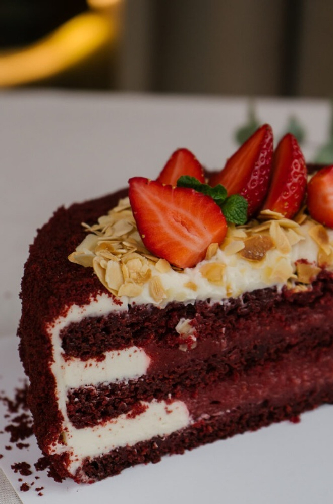 ТОРТ КРАСНЫЙ БАРХАТ Б/Г (1.85 КГ)