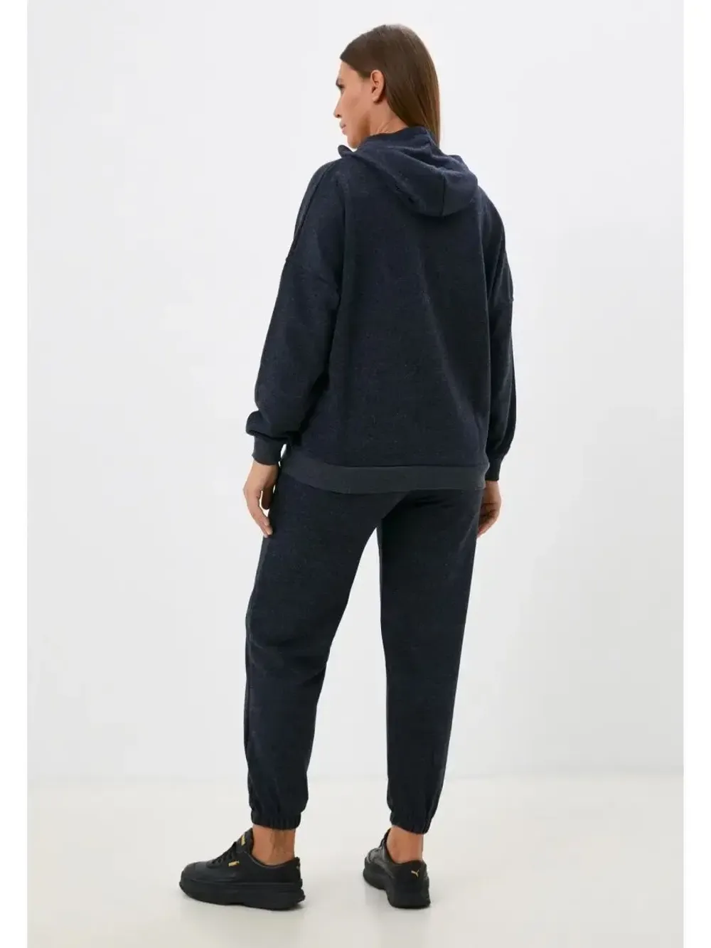 Костюм спортивный