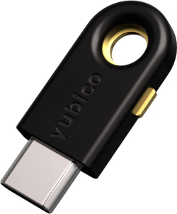 Yubico YubiKey 5C — Ключ безопасности для двухфакторной аутентификации (USB-C) Защитите свои онлайн-аккаунты с помощью FIDO-сертифицированного решения