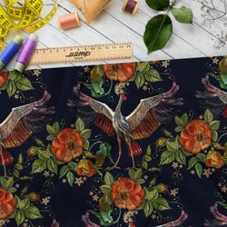 Ткань таффета горделивый журавль и красные цветы