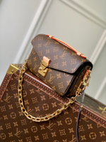 Louis Vuitton Pochette Metis East West