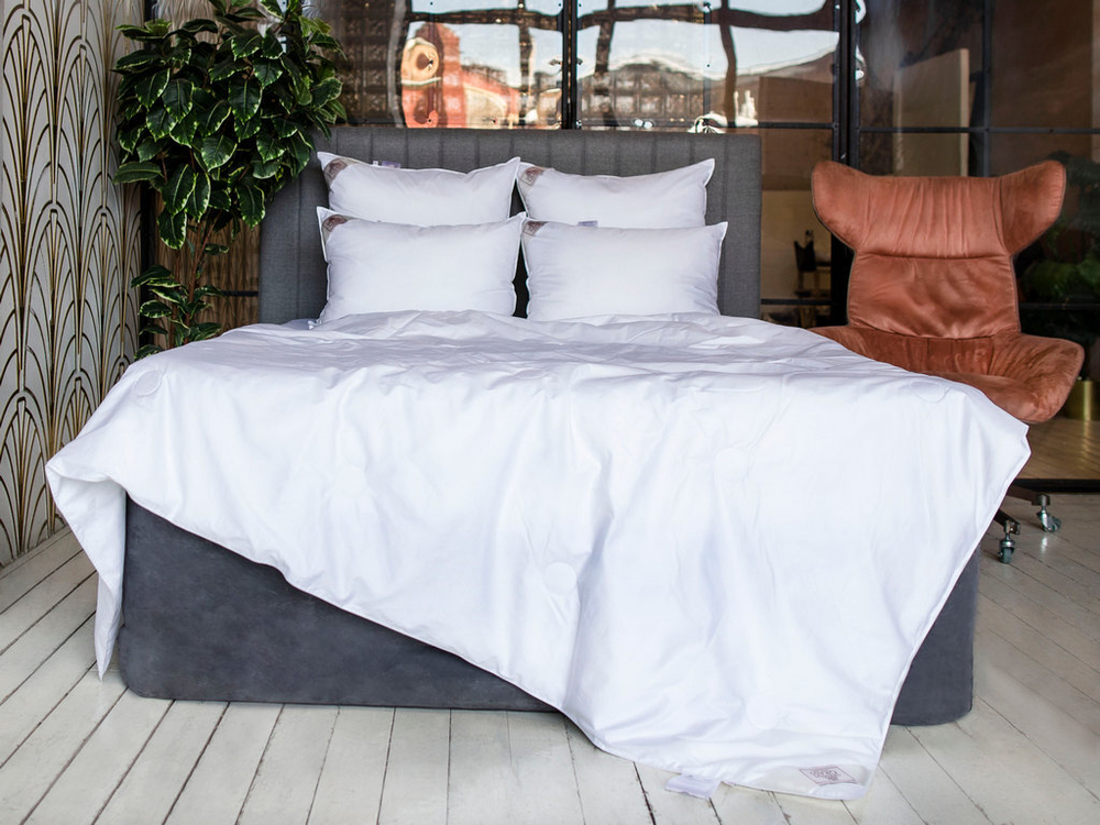 Одеяло шелковое всесезонное 150х200 German Grass Luxury Silk