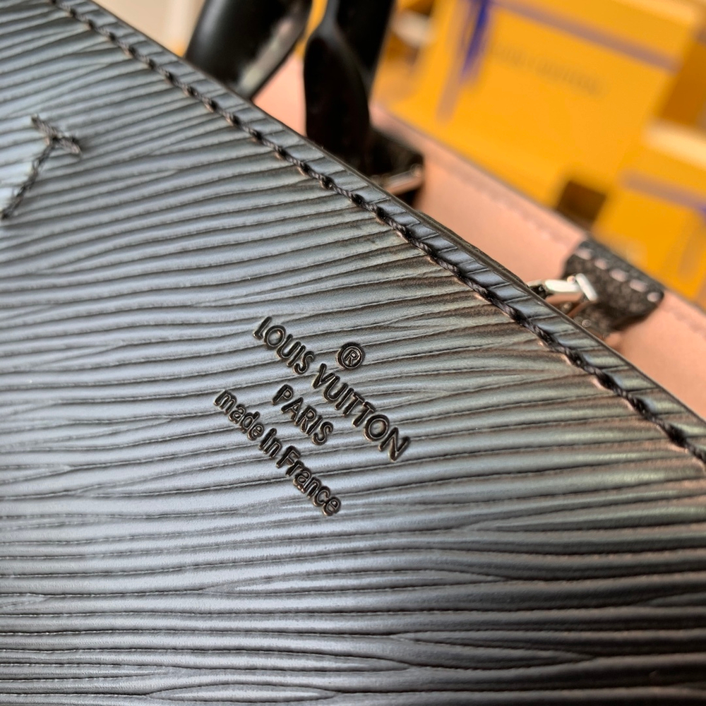 Louis Vuitton Marelle MM Tote Bag