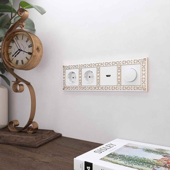 Рамка Werkel на 4 поста (белое золото) a050935 4690389158278