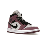 Air Jordan 1 Mid SE