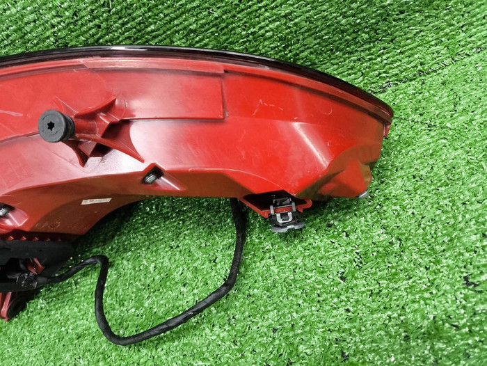 Фонарь правый внешний Porsche Macan 95b (14-18)