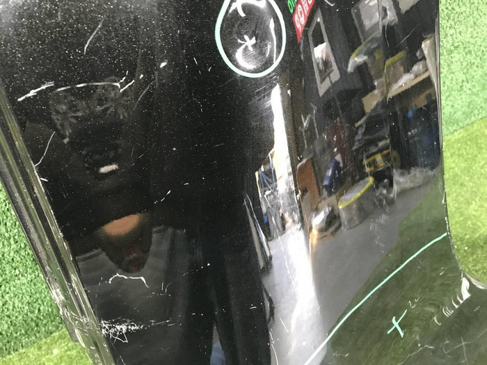 Крыло переднее правое Lexus LX 3 (2015-2023)