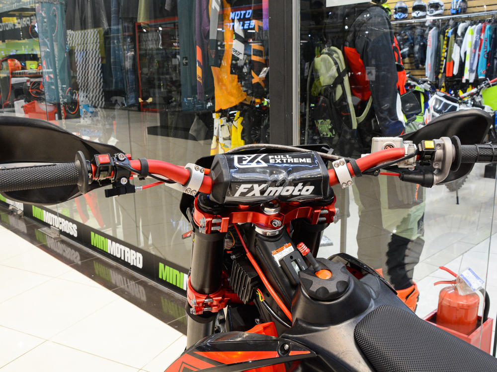 Кроссовый мотоцикл FXmoto PR300 300СС RED 21/18