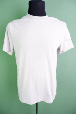 Футболка базовая практичная, маркировка М, визуально на 48 размер