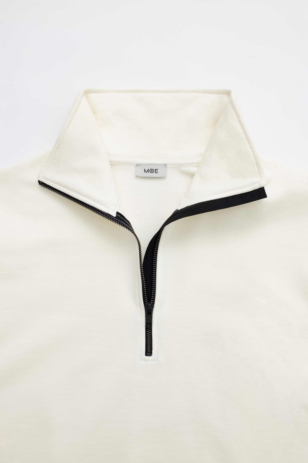 Толстовка MOE ZIP с высоким воротом Молочная