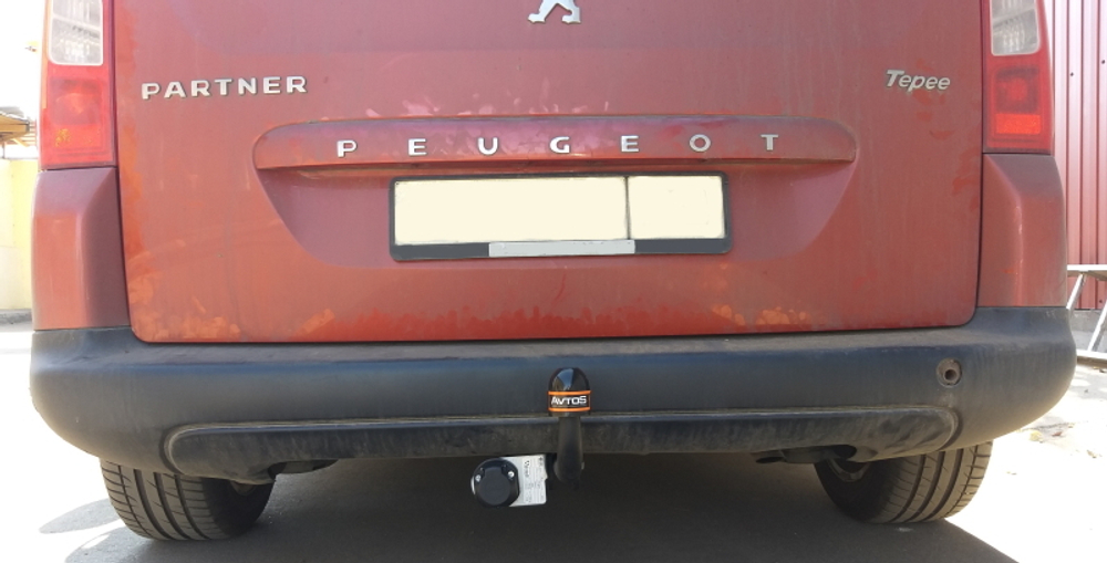 Фаркоп Avtos на PEUGEOT PARTNER (2008)(паспорт и сертификат в комплекте)(без электрики)PE 01