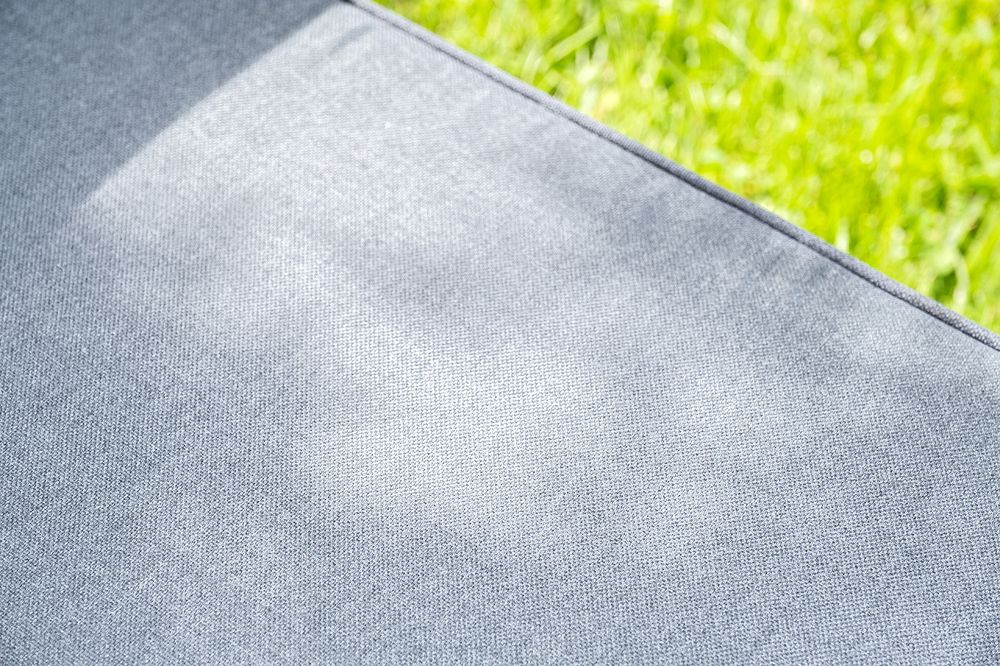 "Гранада" лаунж-зона из алюминия со столиком из HPL