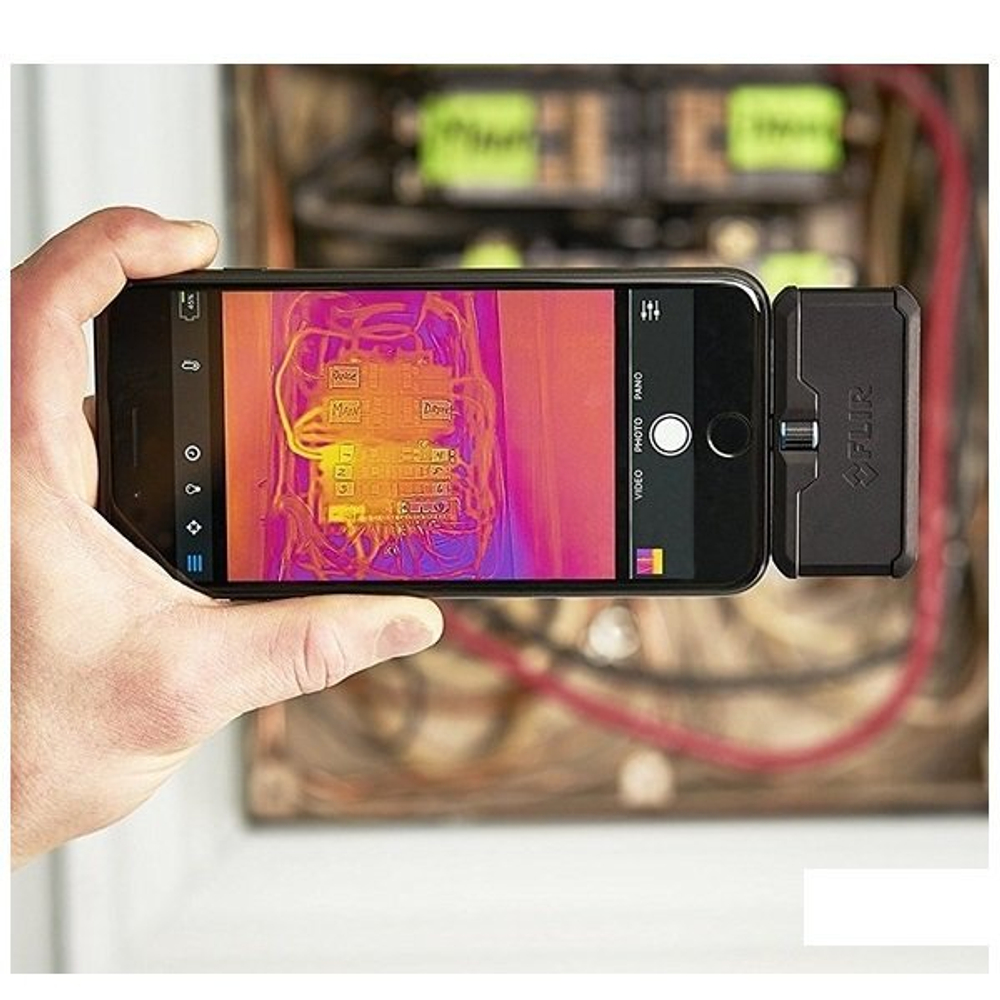 Тепловизор для смартфона FLIR ONE Pro LT (для iOS)