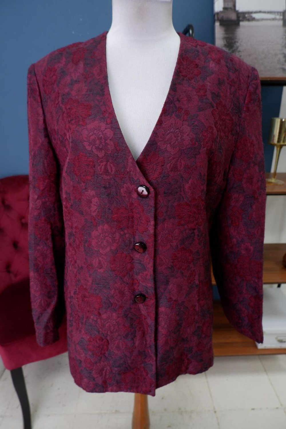 Жакет красивый 52 размер