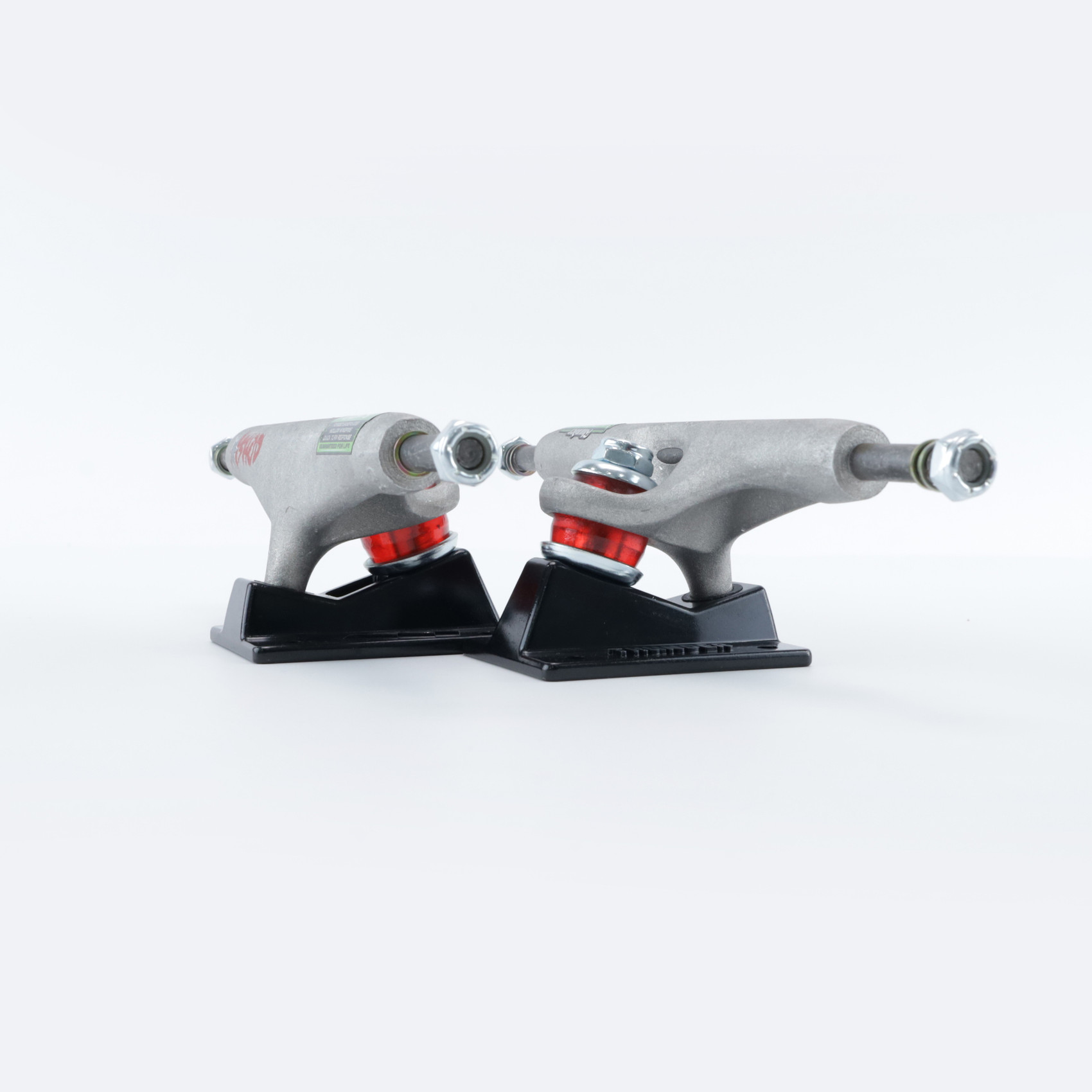 Подвески THUNDER TRUCKS ISHOD BLOODSPORT LIGHTS (Raw/Black) артикул: - купить в магазине Дайс
