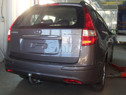 Фаркоп оцинкованный Galia H076A для Hyundai i30 универсал 2007-2012(паспорт и сертификат в комплекте)(без электрики)