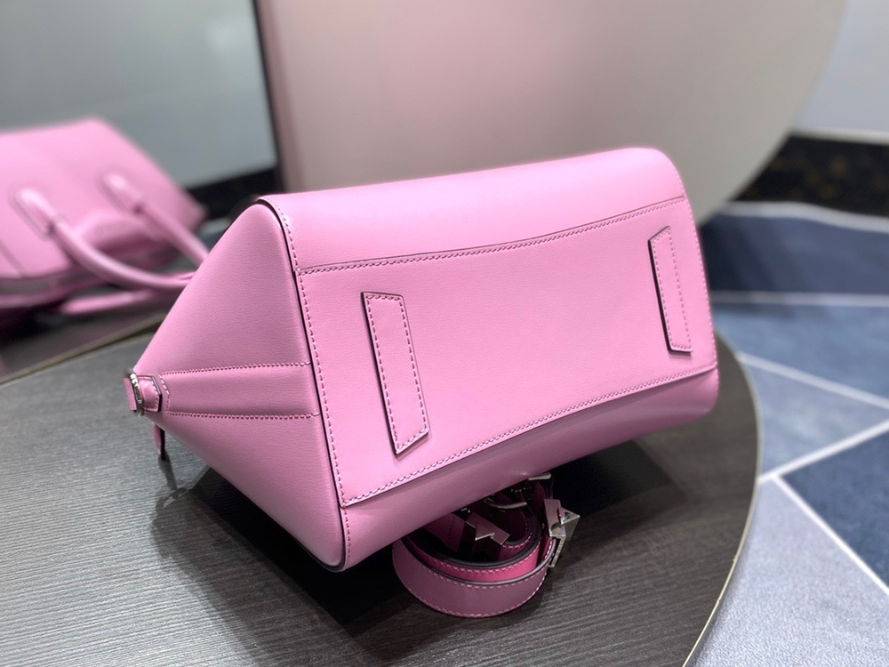 Givenchy Antigona Small 28 cm