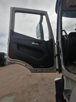 HONGYAN CQ* 6x4 Седельный тягач CQ4257EV11334 (Дизельный, 11,1 л, 430 л.с., МТ)