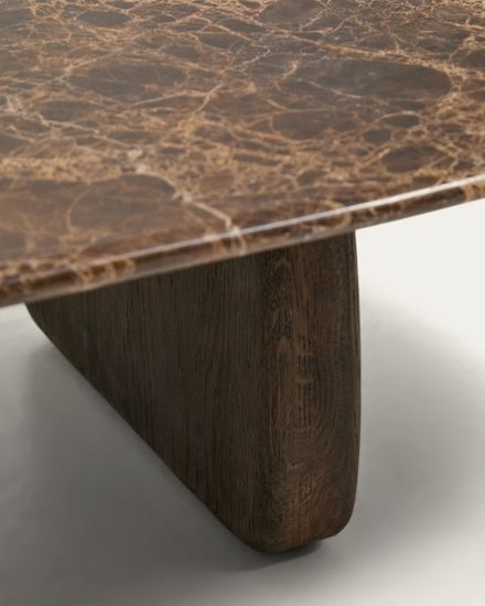 Журнальный столик Pirita из коричневого мрамора с ножками из дуба с темной отделкой, 147 x 65 см
