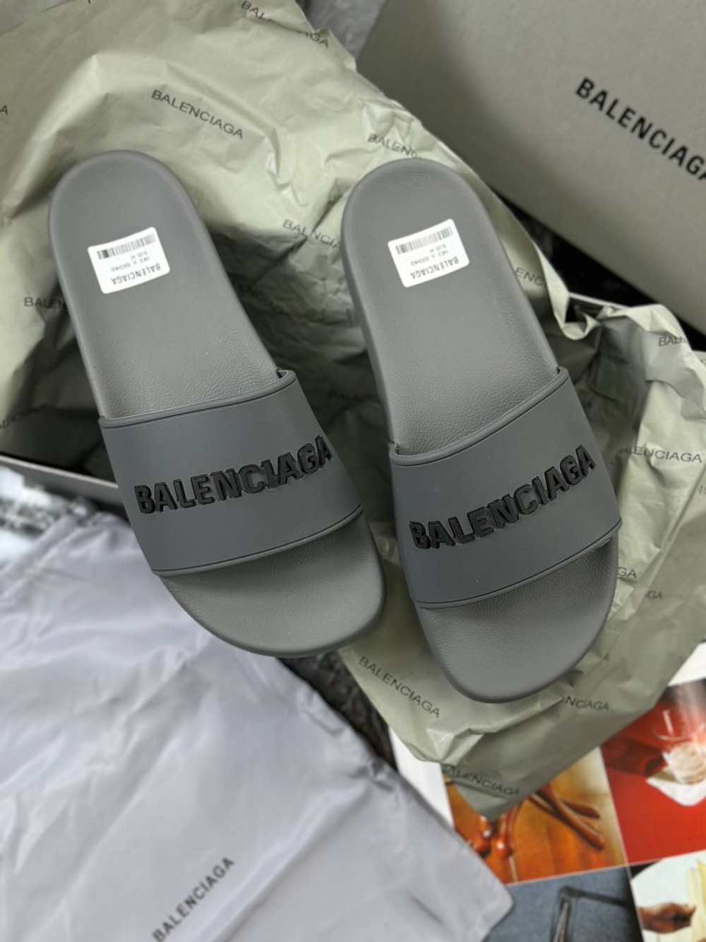 Шлепанцы Balenciaga
