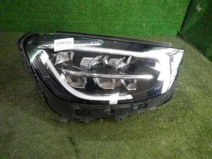 Фара правая Mercedes GLC X253 (2019-2022) LED