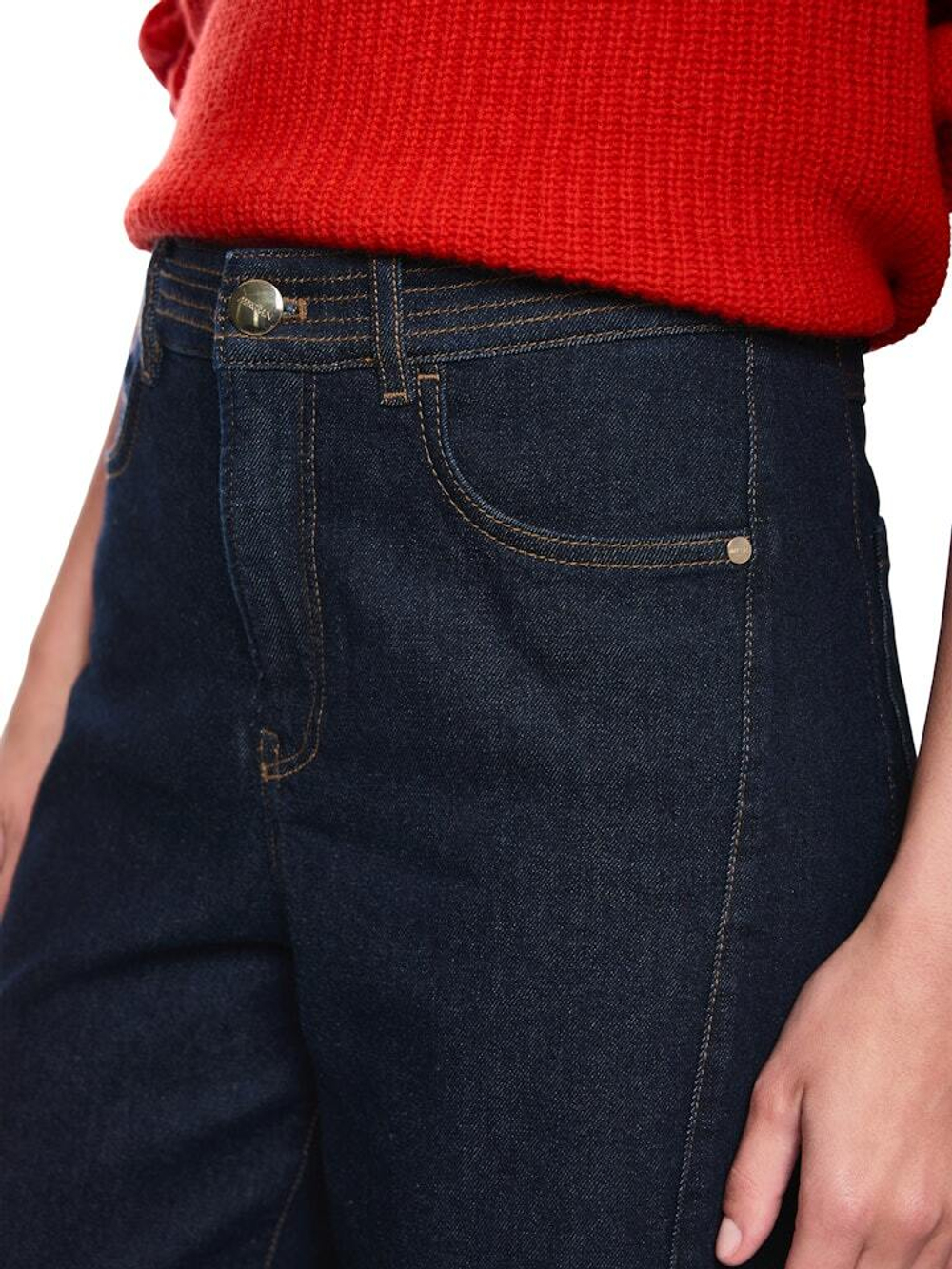 Marc-Cain-Co_FrühjahrSommer-2026_357_AC-82.03-D02_4