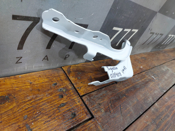 Петля капота правая Geely Tugella 19-нв Новая Оригинал 5032552800