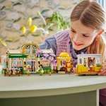 Конструктор LEGO Friends 42671 Кафе и цветочный магазин Плант