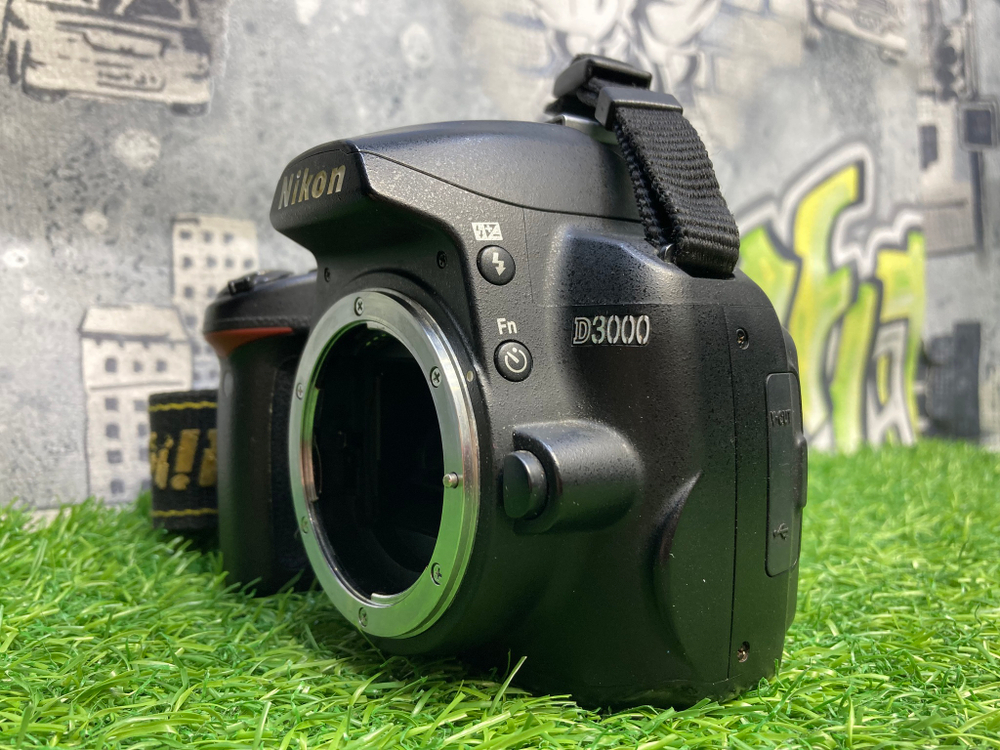 Nikon D3000 Kit 18-55mm Покупка/Продажа