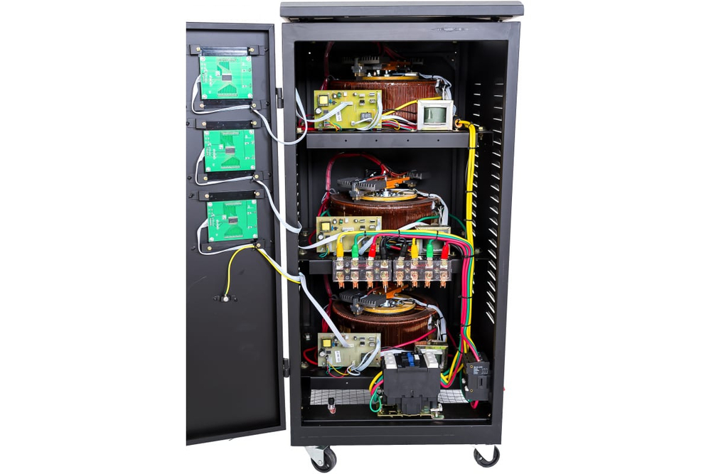 Стабилизатор Ресанта трехфазный ACH-30000/3-ЭМ