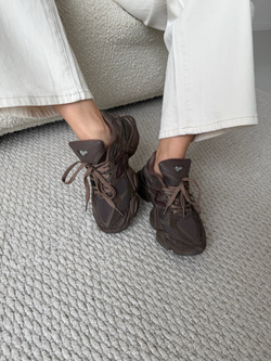 Кроссовки из натуральной замши