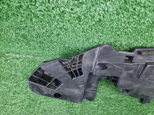 Пыльник переднего бампера Toyota Camry xv70 17-нв