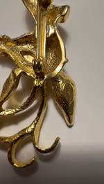 Новогодняя брошь олень с кристаллами Avante