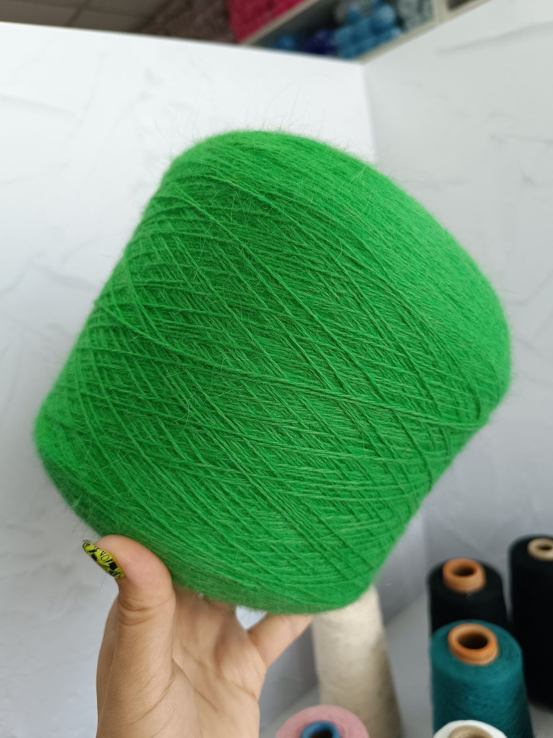 Ангора 70%, нейлон 30% - рандомный цвет