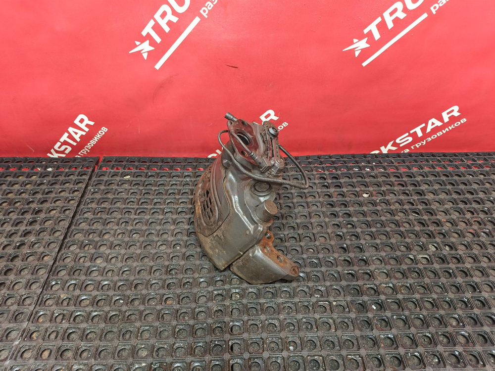 Суппорт тормозной правый 2018г.