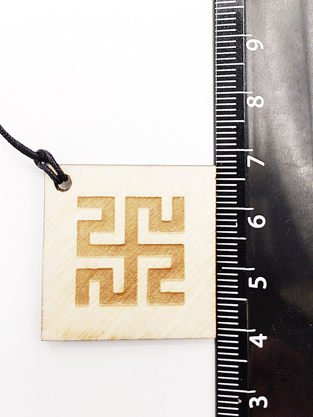 Деревянный славянский оберег Родовик