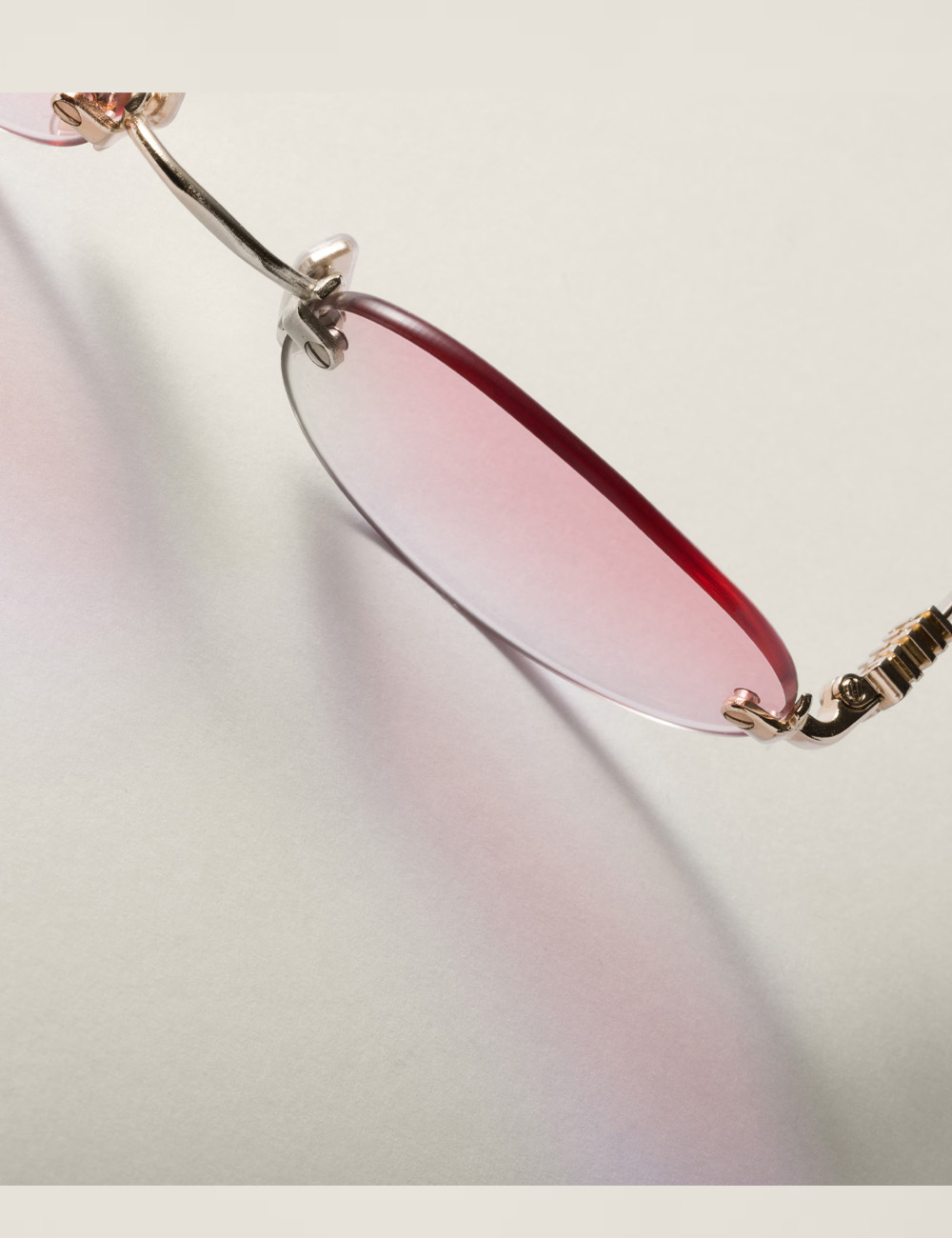 Солнцезащитные очки Miu Miu Logo Gradient "Pink Lenses"