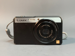 Panasonic Lumix DMC-XS3