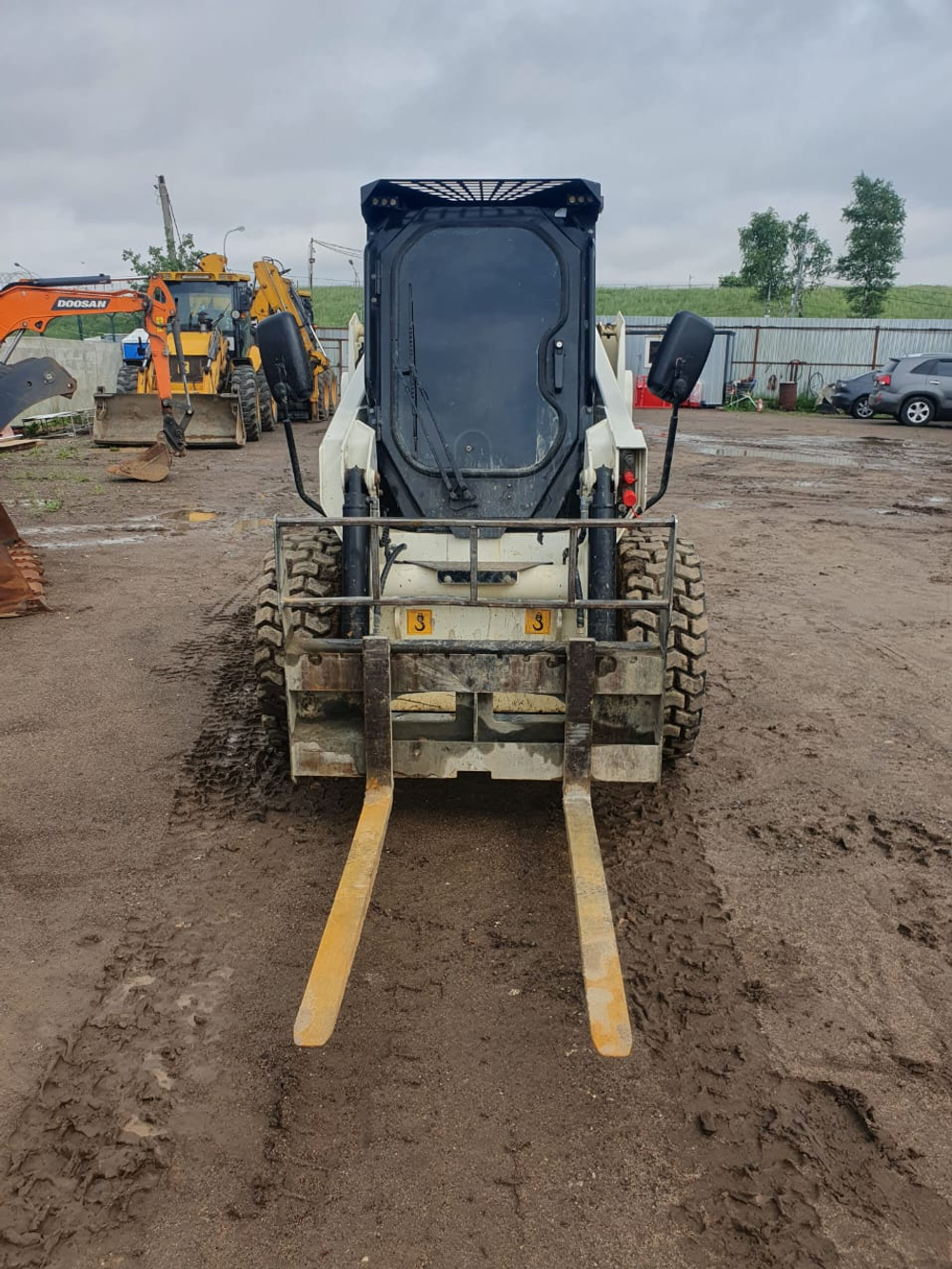 Lonking CDM* Мини погрузчик CDM312 (Дизельный, 3,2 л, 75 л.с., АТ)